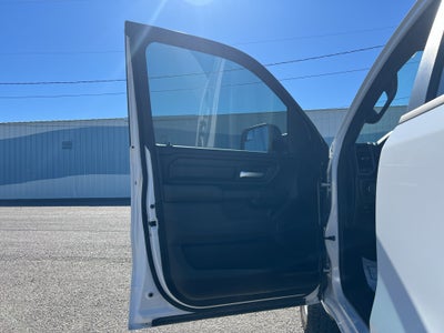2023 RAM 1500 Tradesman Crew Cab 4x4 5'7" Box