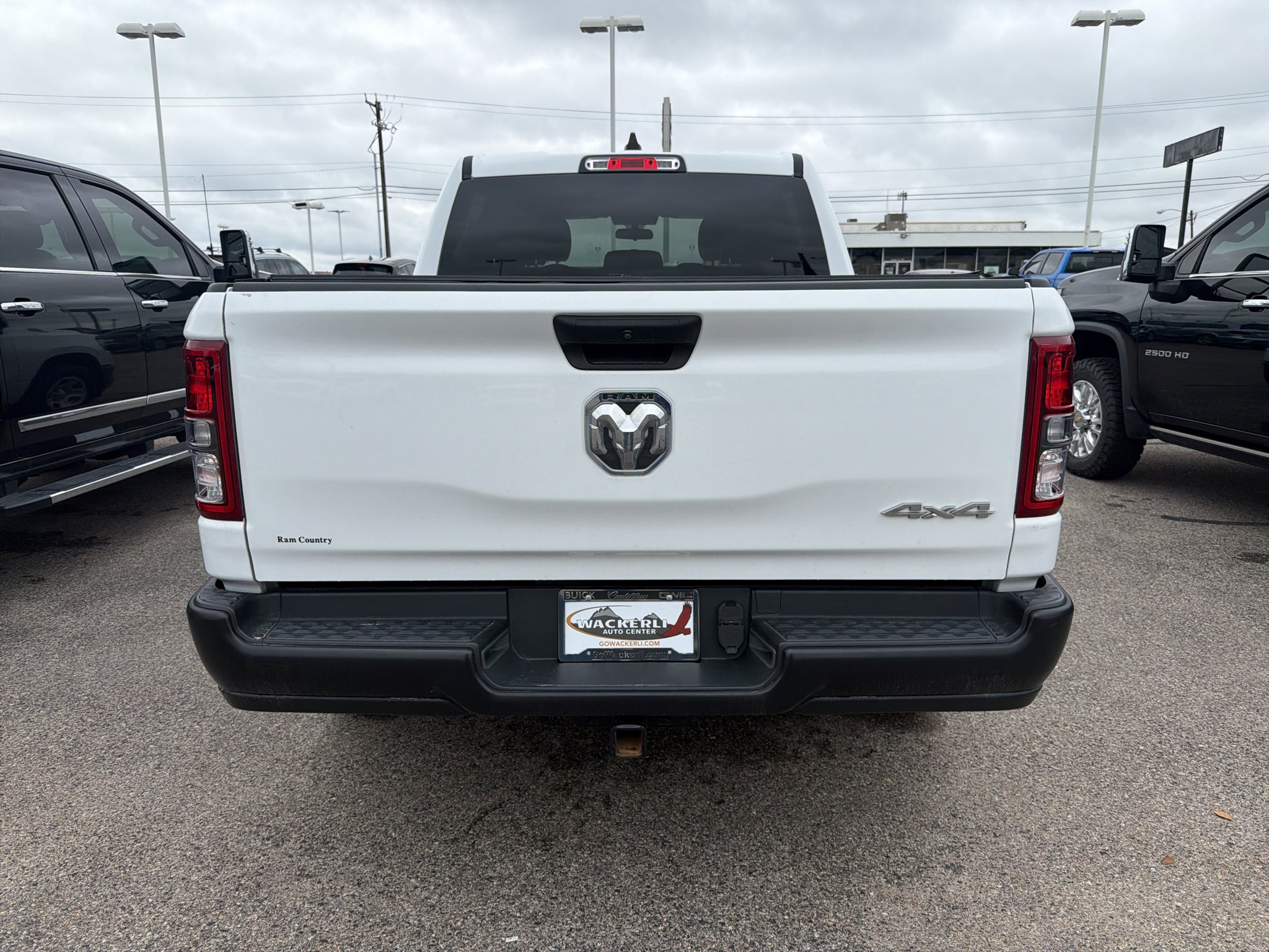 2023 RAM 1500 Tradesman Crew Cab 4x4 5'7" Box
