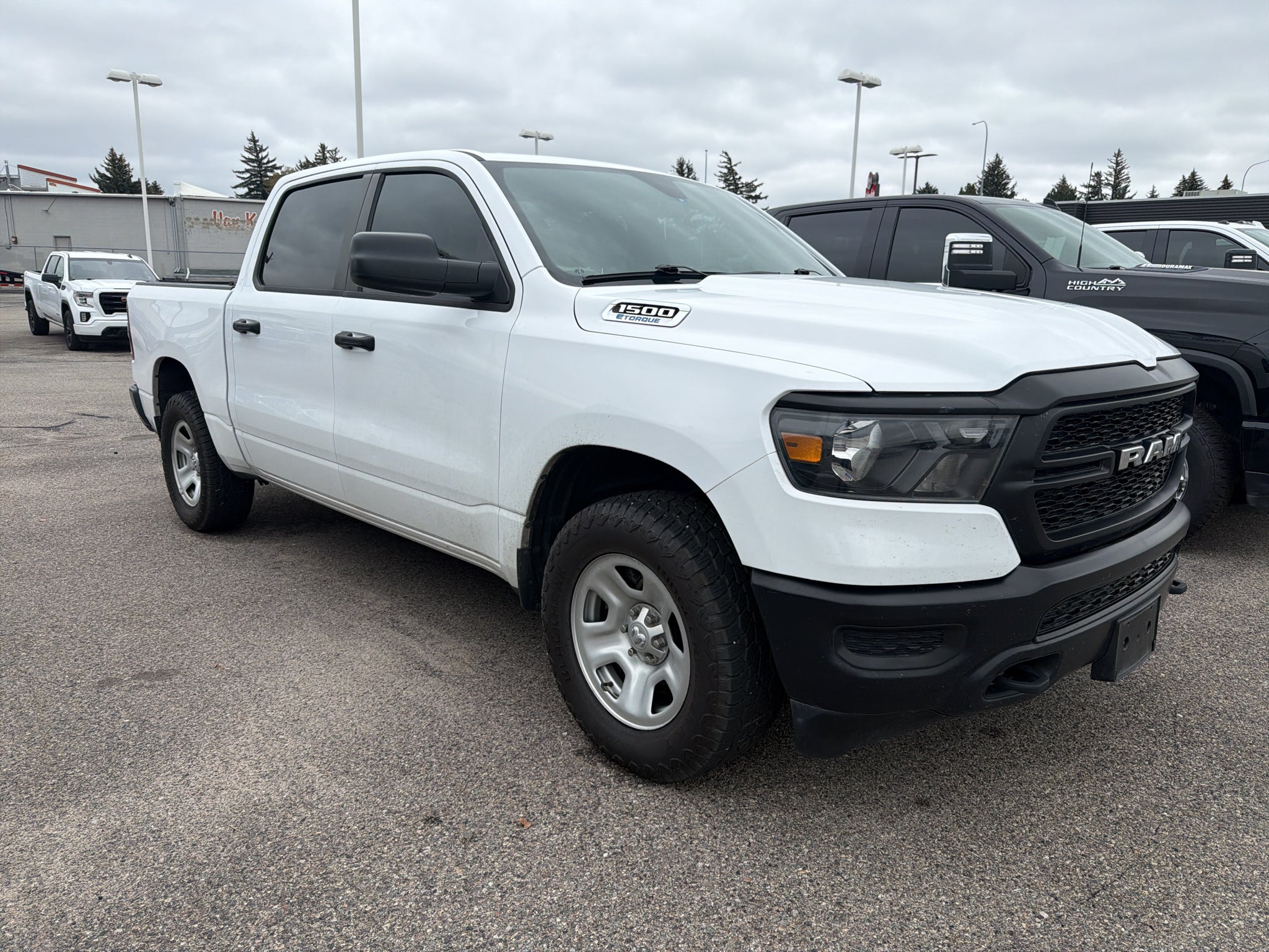 2023 RAM 1500 Tradesman Crew Cab 4x4 5'7" Box