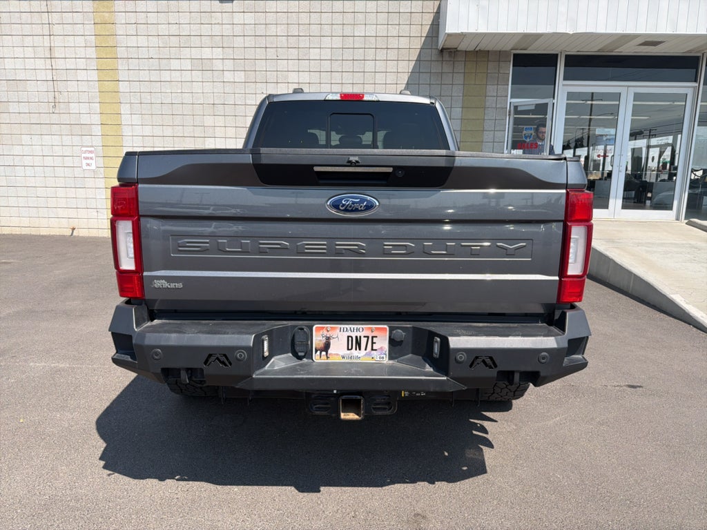 2022 Ford F-350 LARIAT