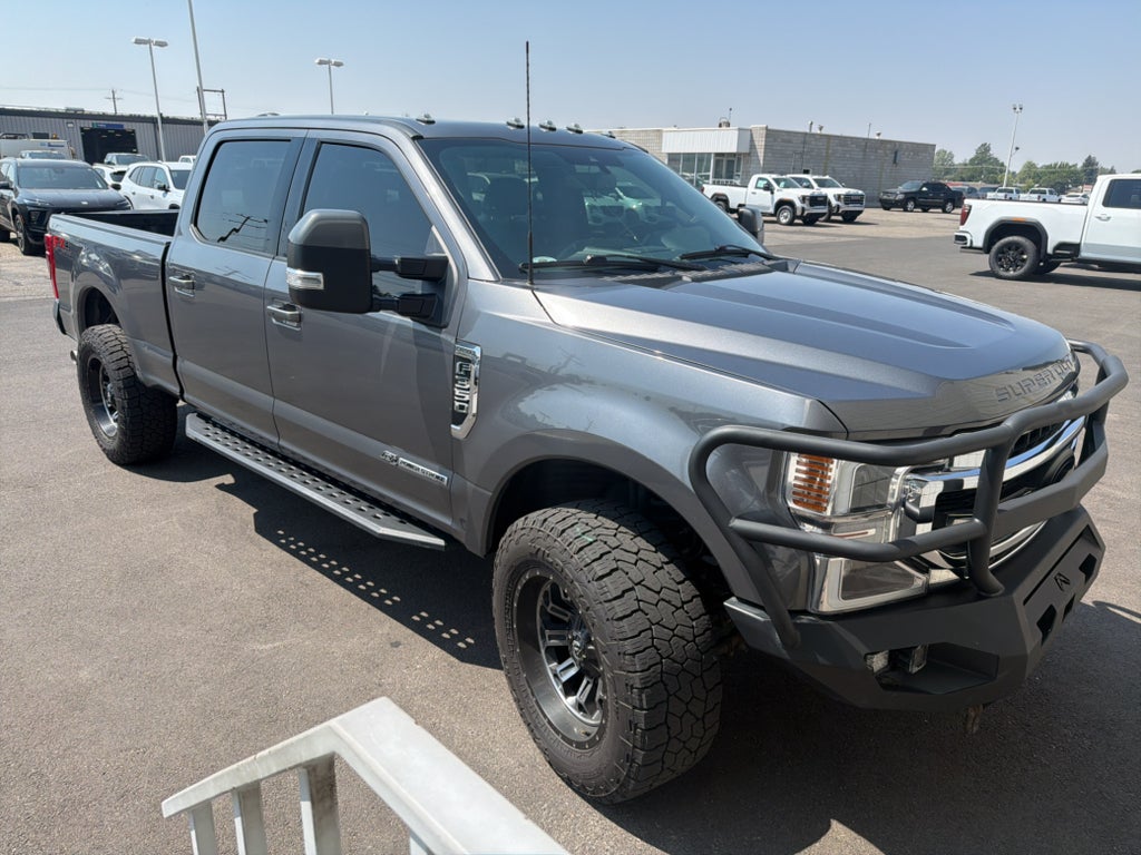 2022 Ford F-350 LARIAT