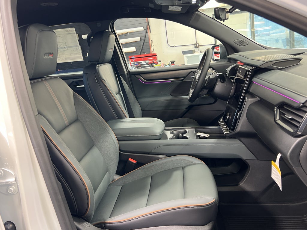2027 GMC Acadia AT4