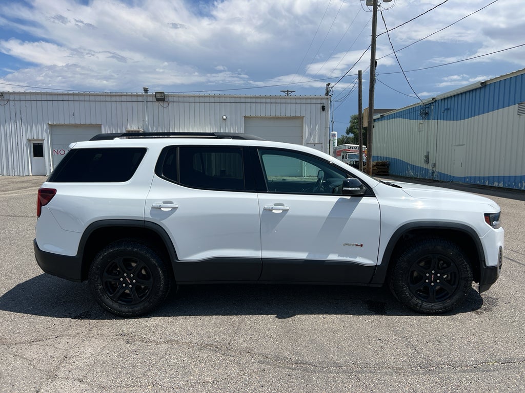 2020 GMC Acadia AT4