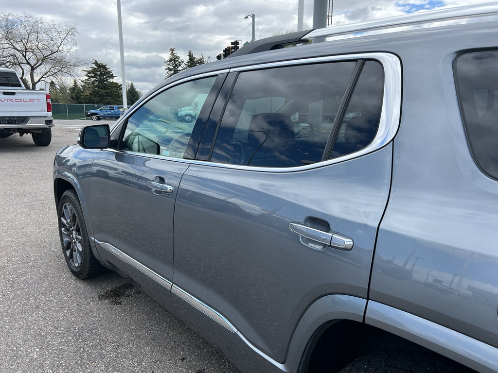 2020 GMC Acadia Denali