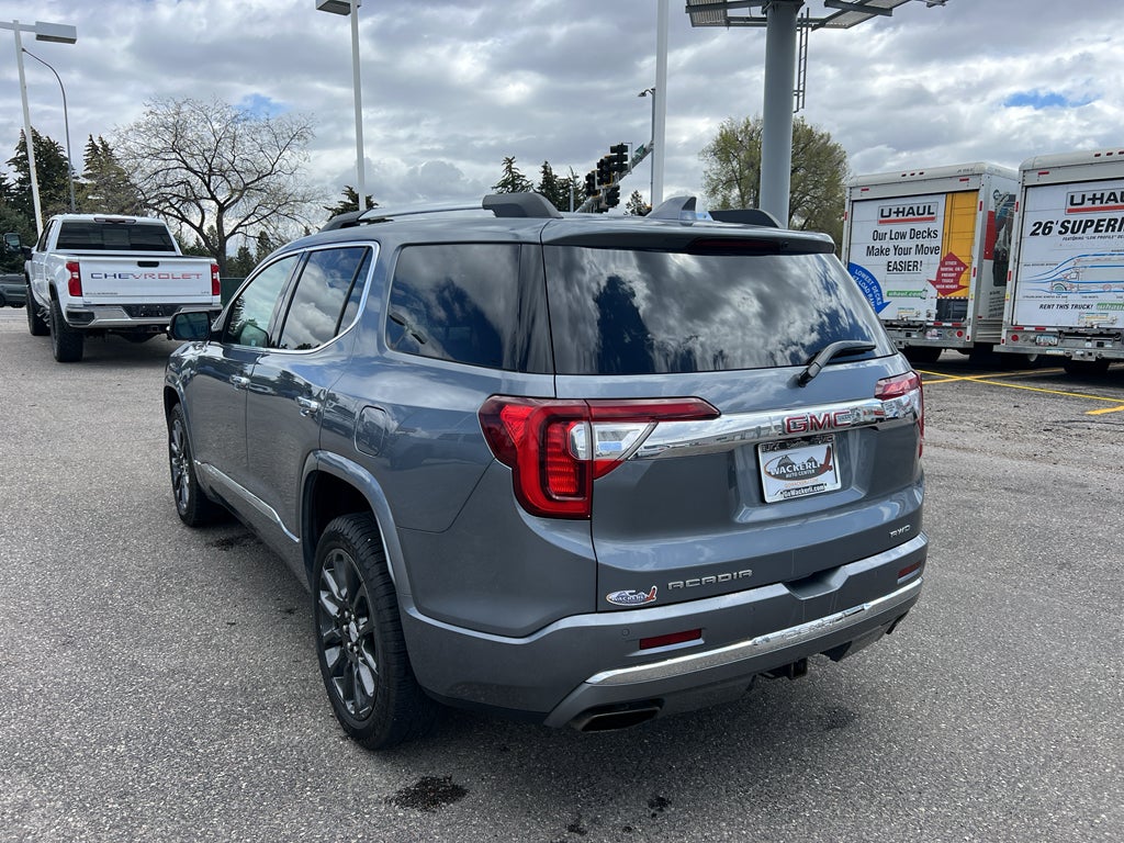 2020 GMC Acadia Denali