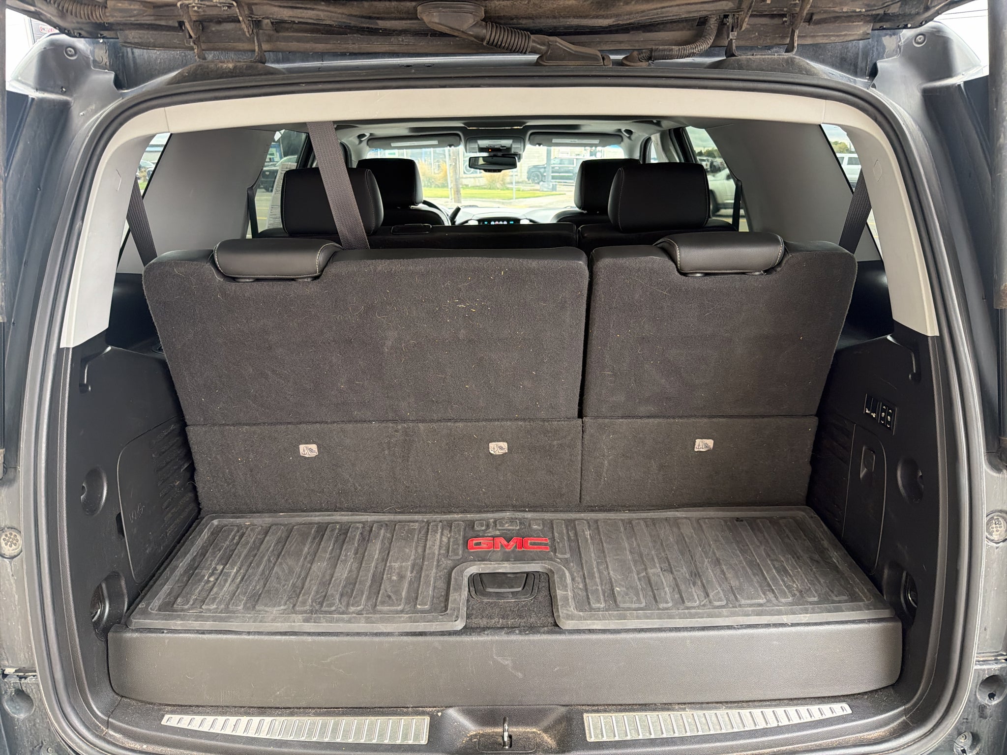2020 GMC Yukon SLT