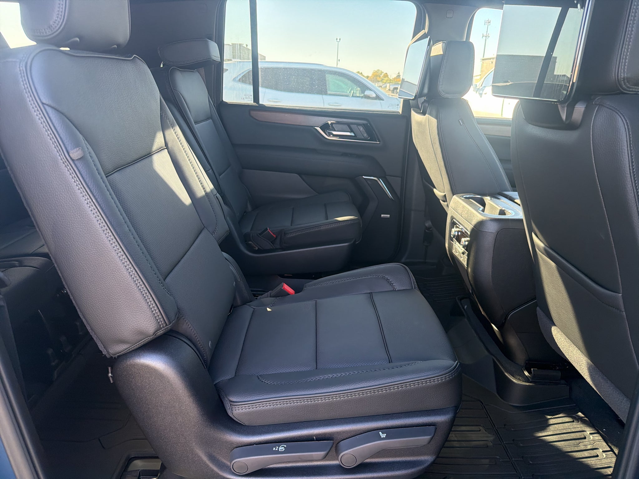 2027 GMC Yukon XL Denali