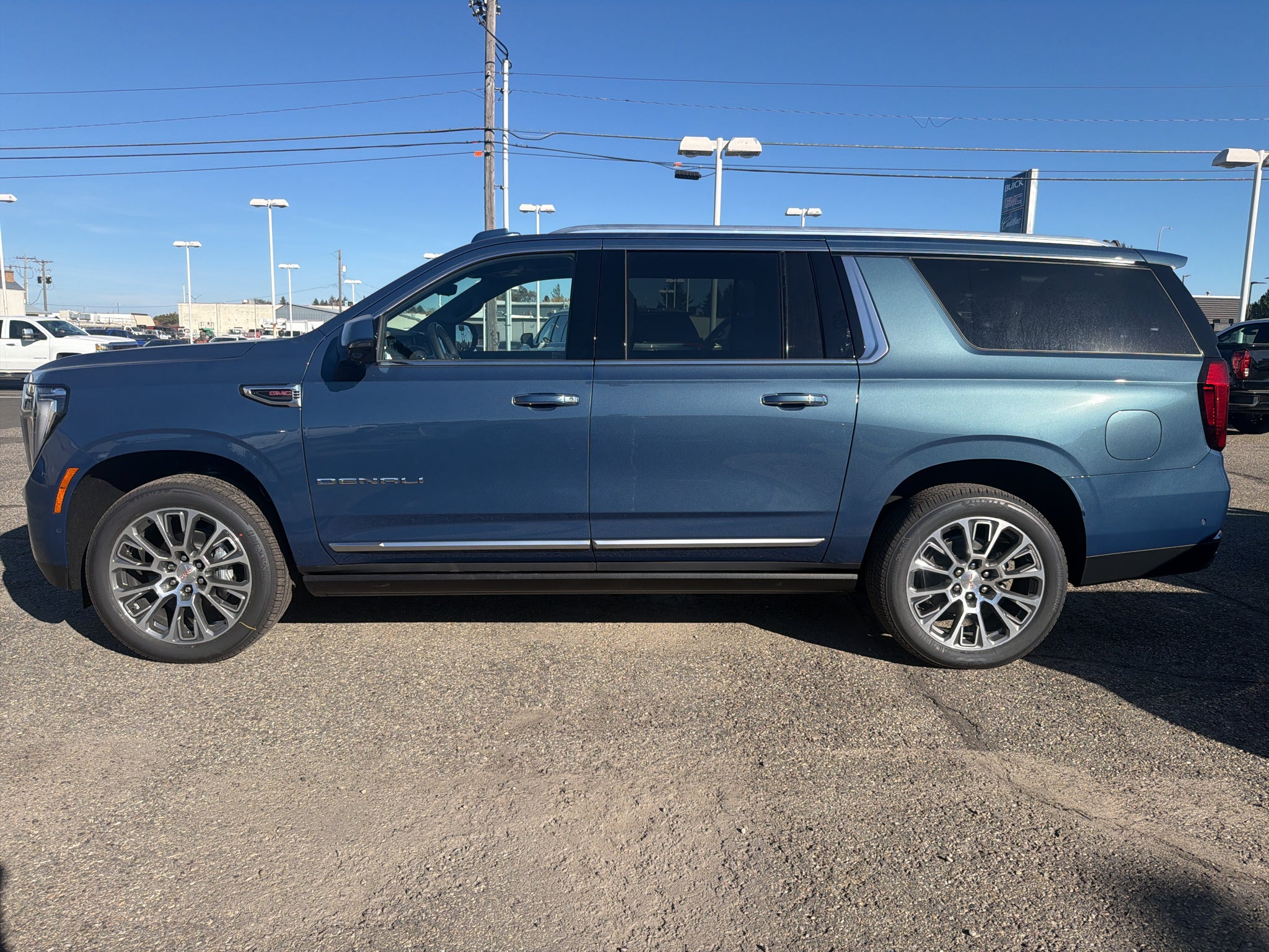 2027 GMC Yukon XL Denali