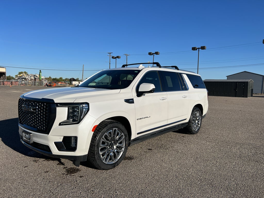 2023 GMC Yukon XL Denali Ultimate