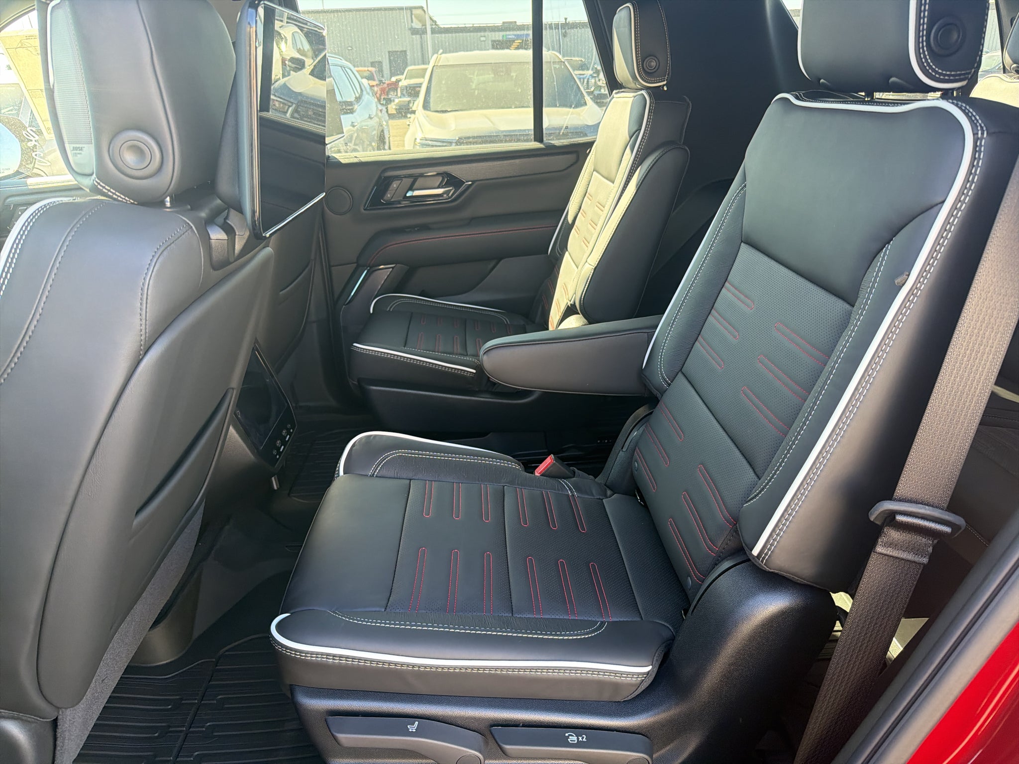 2027 GMC Yukon AT4 Ultimate