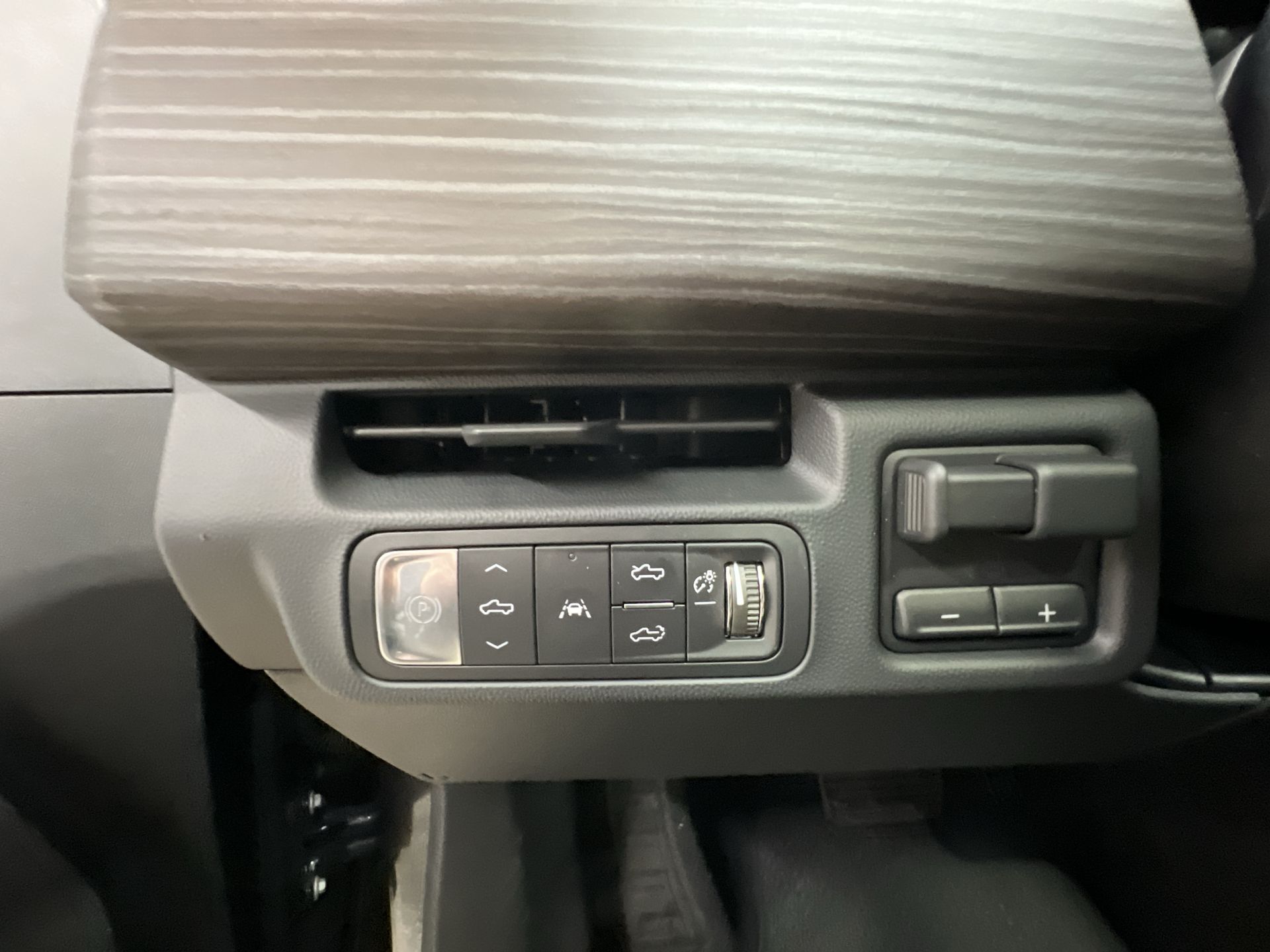 2025 GMC Sierra EV Extended Range Denali