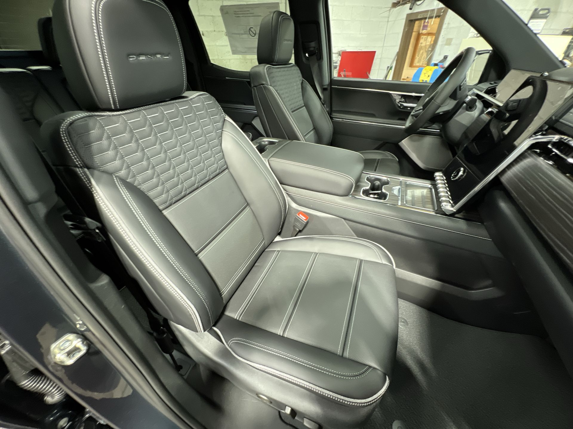 2025 GMC Sierra EV Extended Range Denali