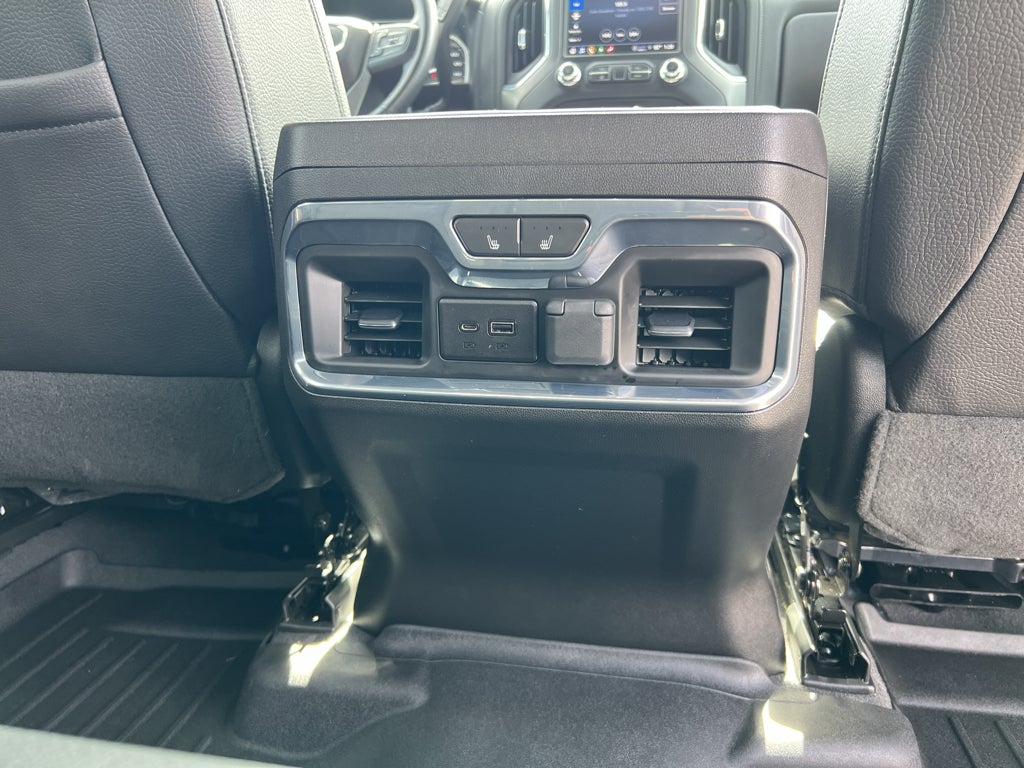 2023 GMC Sierra 3500 HD Denali