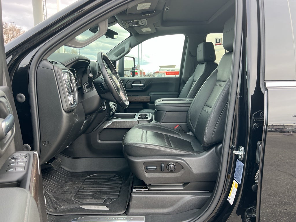 2022 GMC Sierra 3500 HD Denali