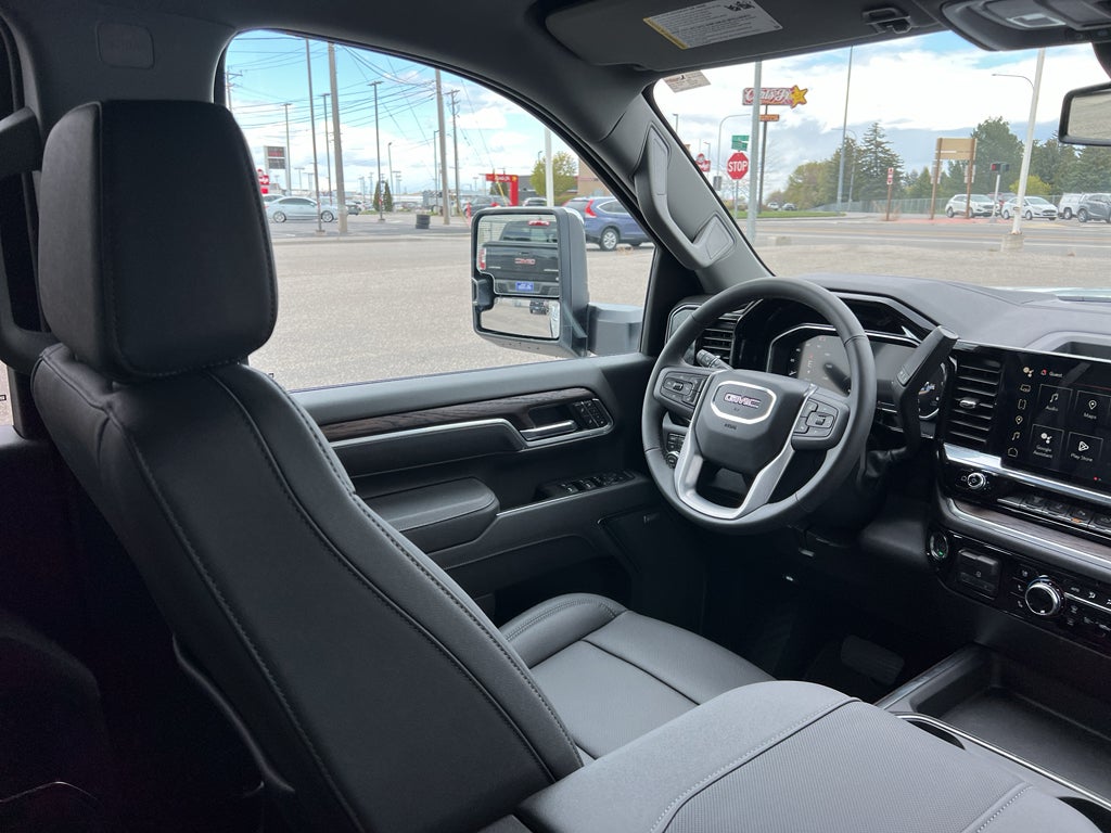 2026 GMC Sierra 3500 HD SLT