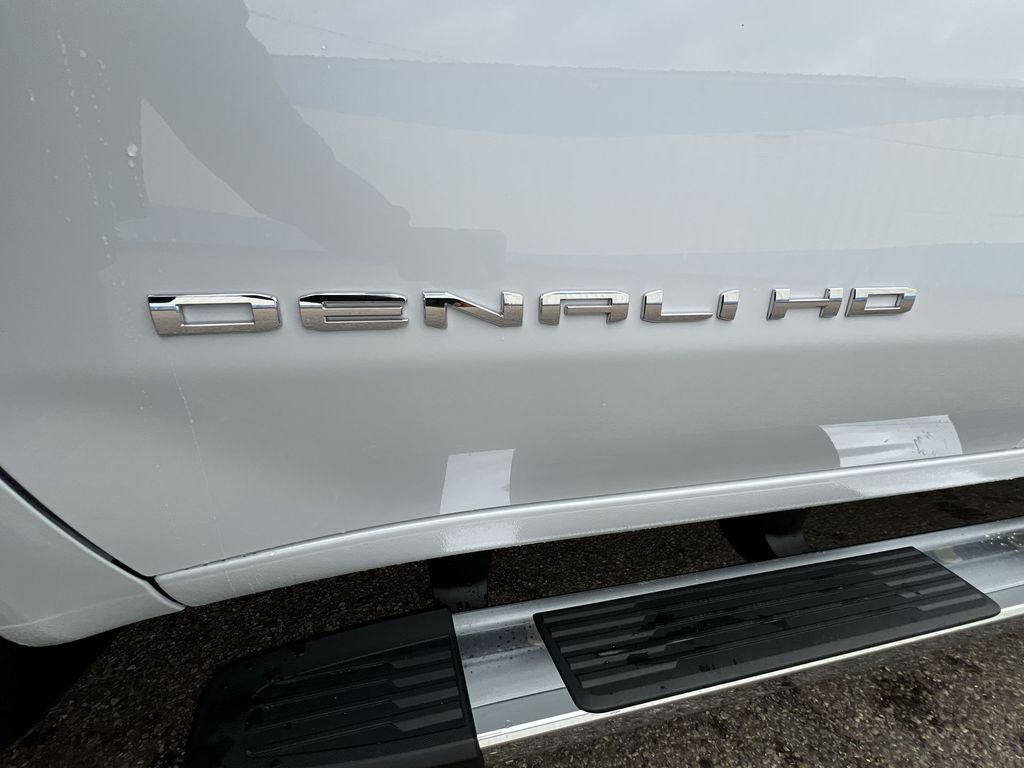 2026 GMC Sierra 3500 HD Denali DRW