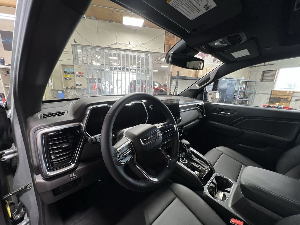 2025 GMC Canyon Elevation