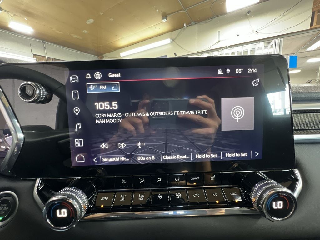 2025 GMC Canyon Elevation