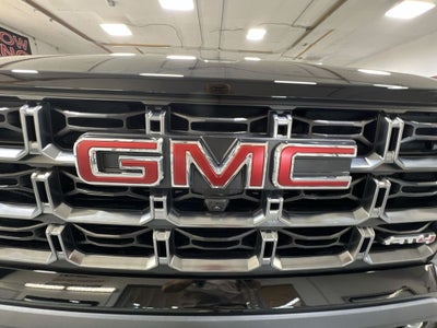 2025 GMC Canyon AT4