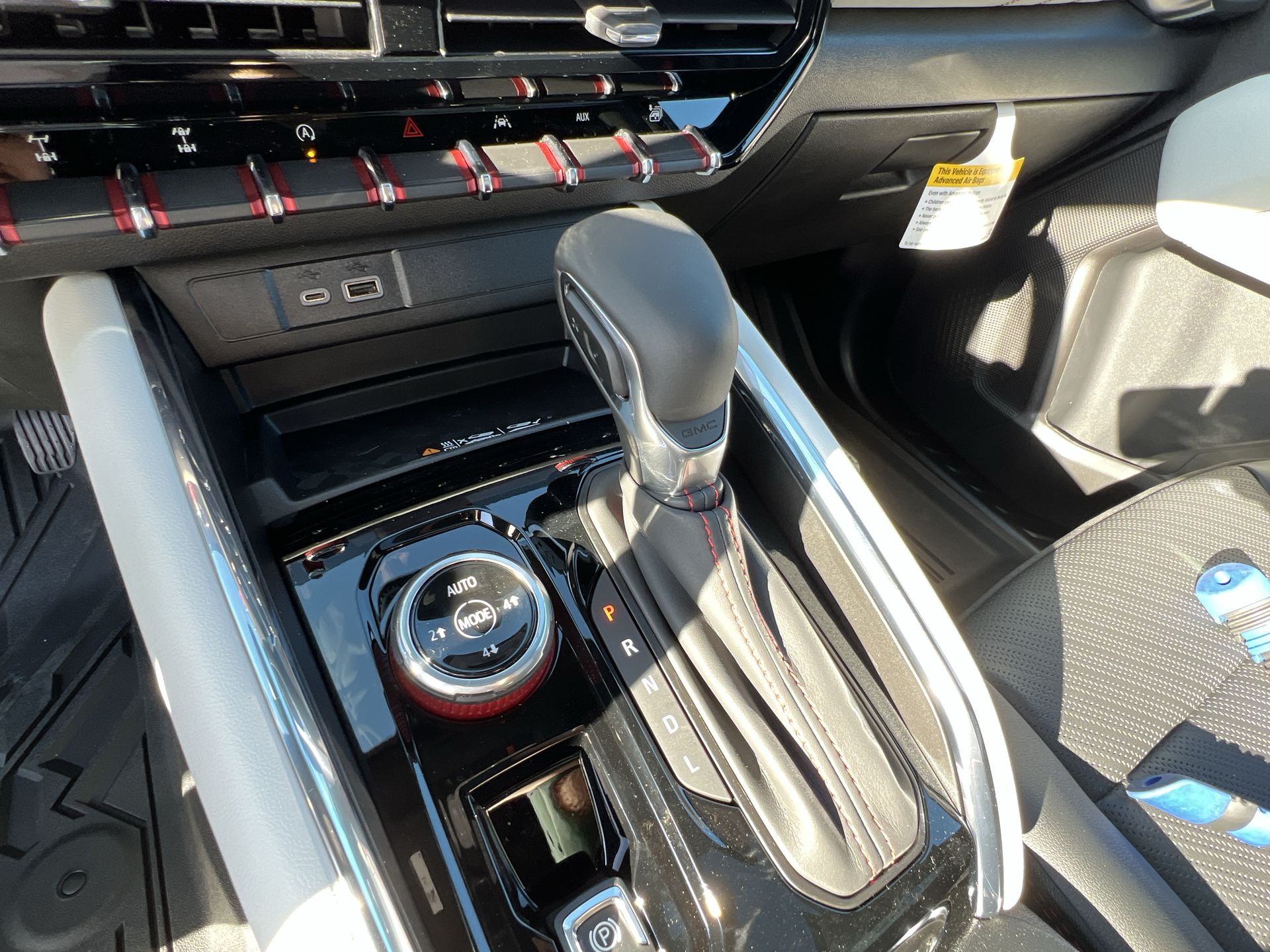 2025 GMC Canyon AT4X