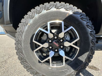 2025 GMC Canyon AT4X