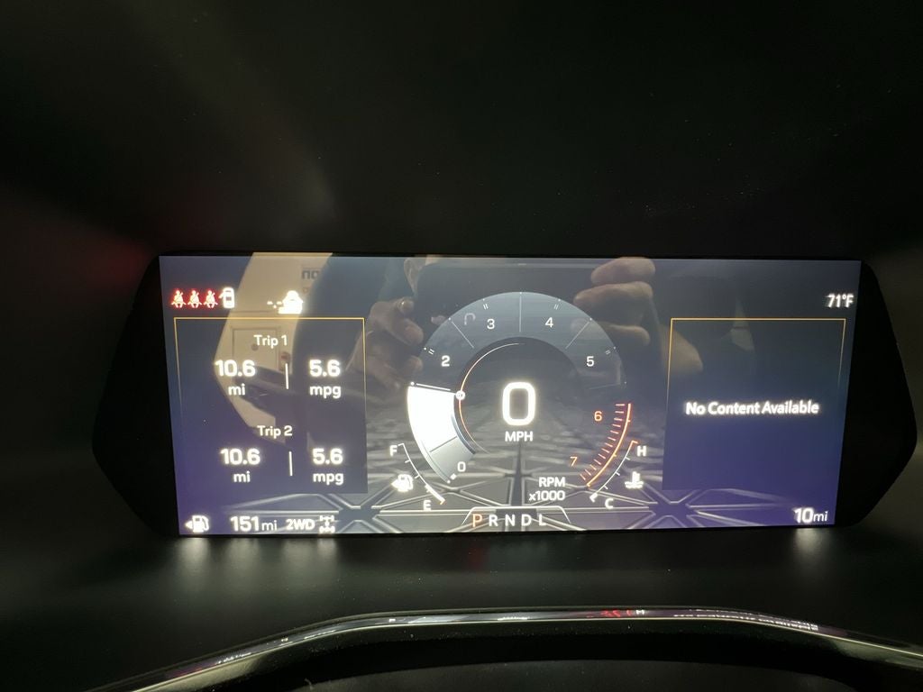 2025 GMC Canyon Denali