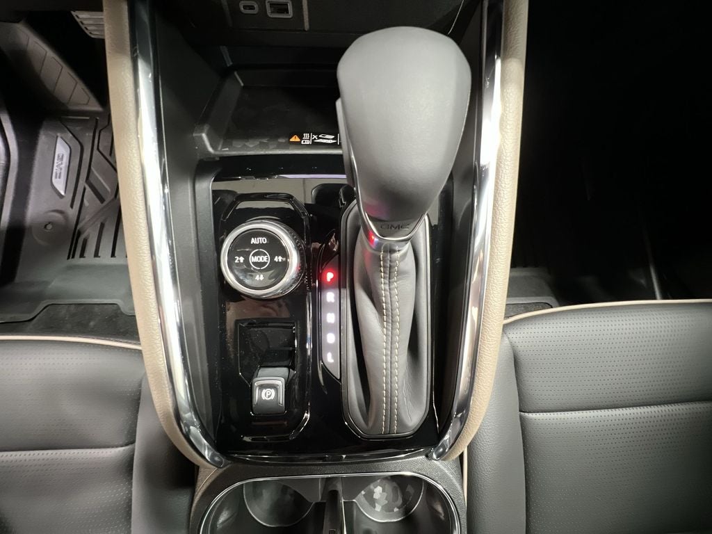 2025 GMC Canyon Denali