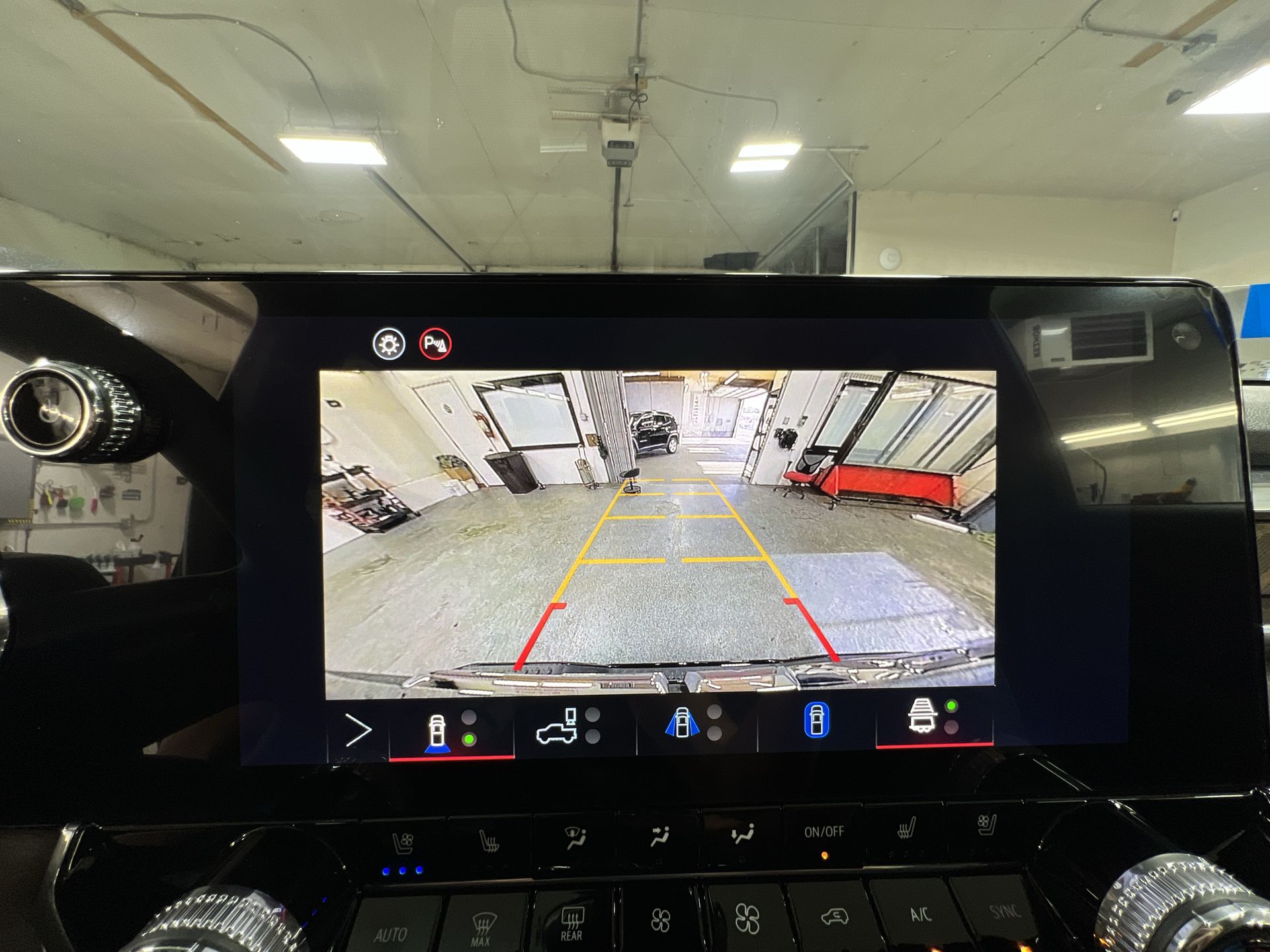 2025 GMC Canyon Denali