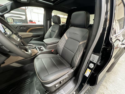 2025 GMC Canyon Denali