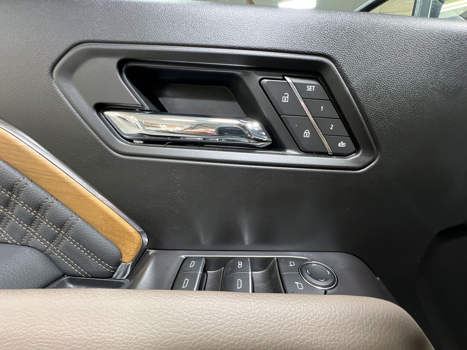 2025 GMC Canyon Denali