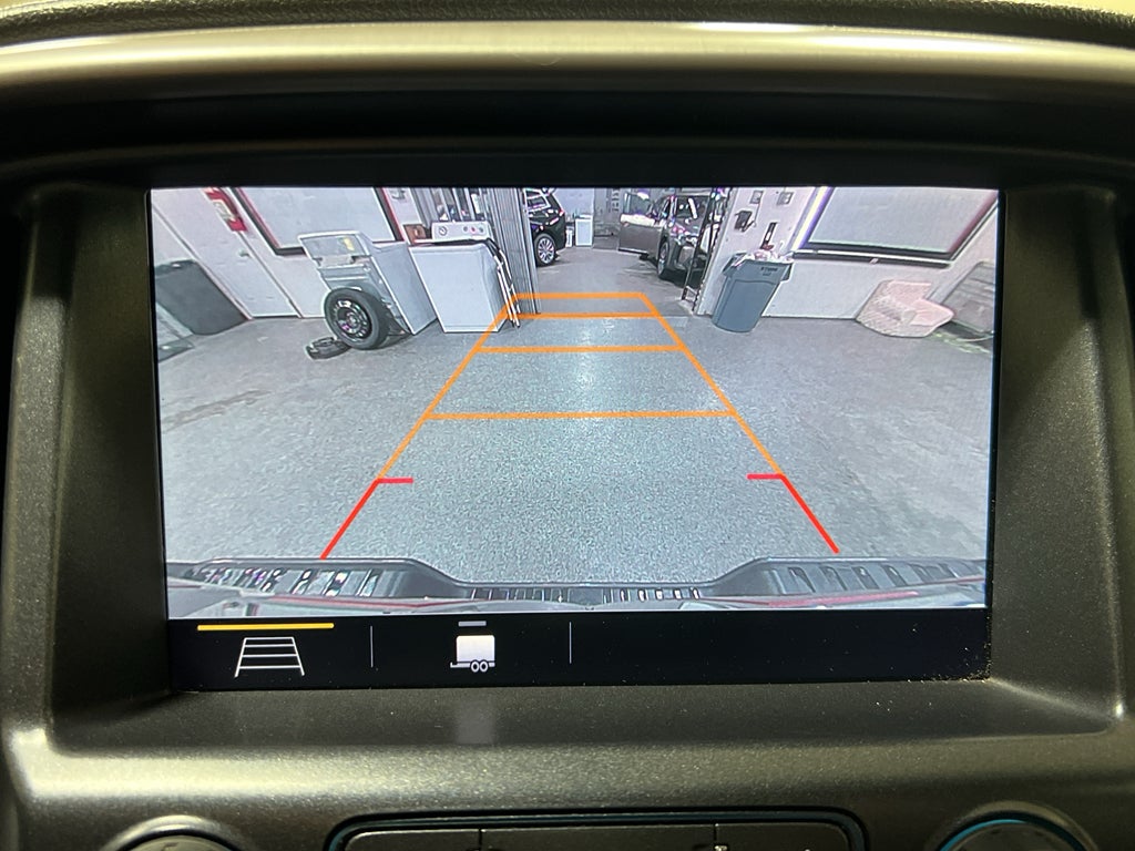2022 GMC Canyon AT4 - Leather