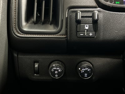 2022 GMC Canyon AT4 - Leather