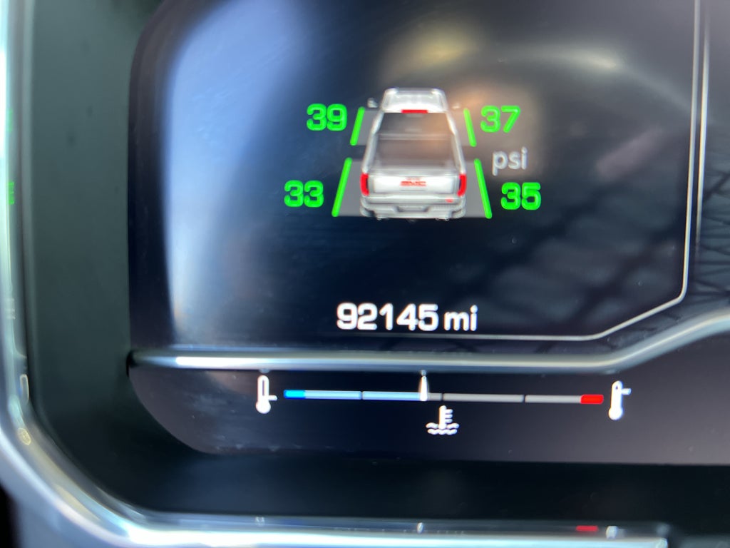 2022 GMC Sierra 1500 AT4
