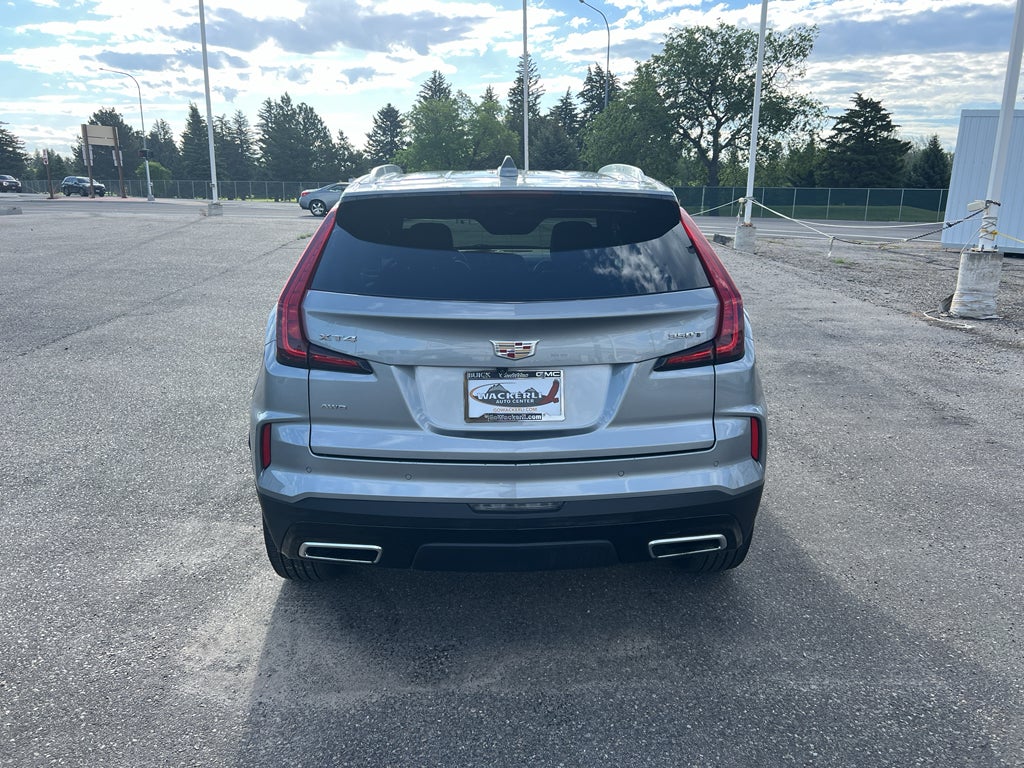 2024 Cadillac XT4 Premium Luxury