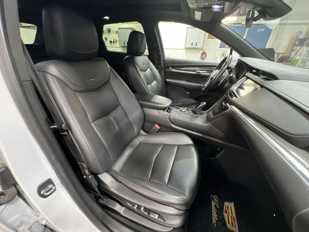 2020 Cadillac XT5 Sport