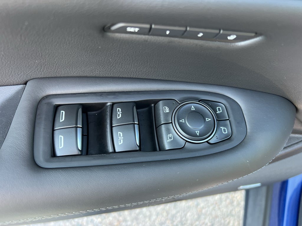 2023 Cadillac XT5 AWD Sport