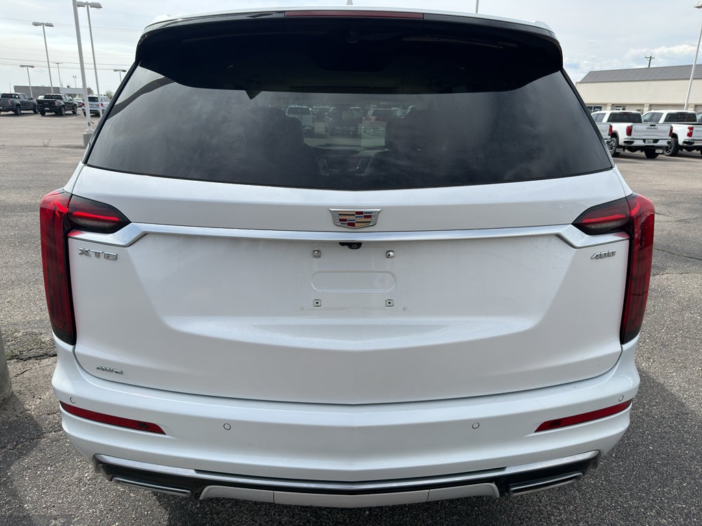 2025 Cadillac XT6 Premium Luxury
