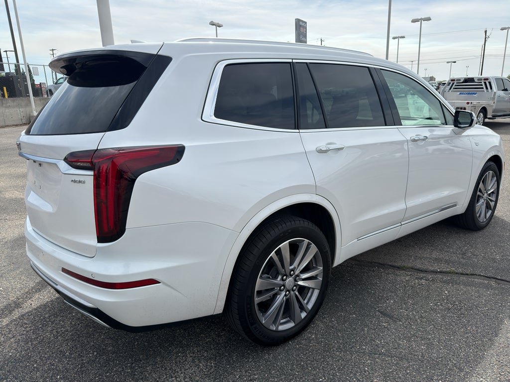 2025 Cadillac XT6 Premium Luxury