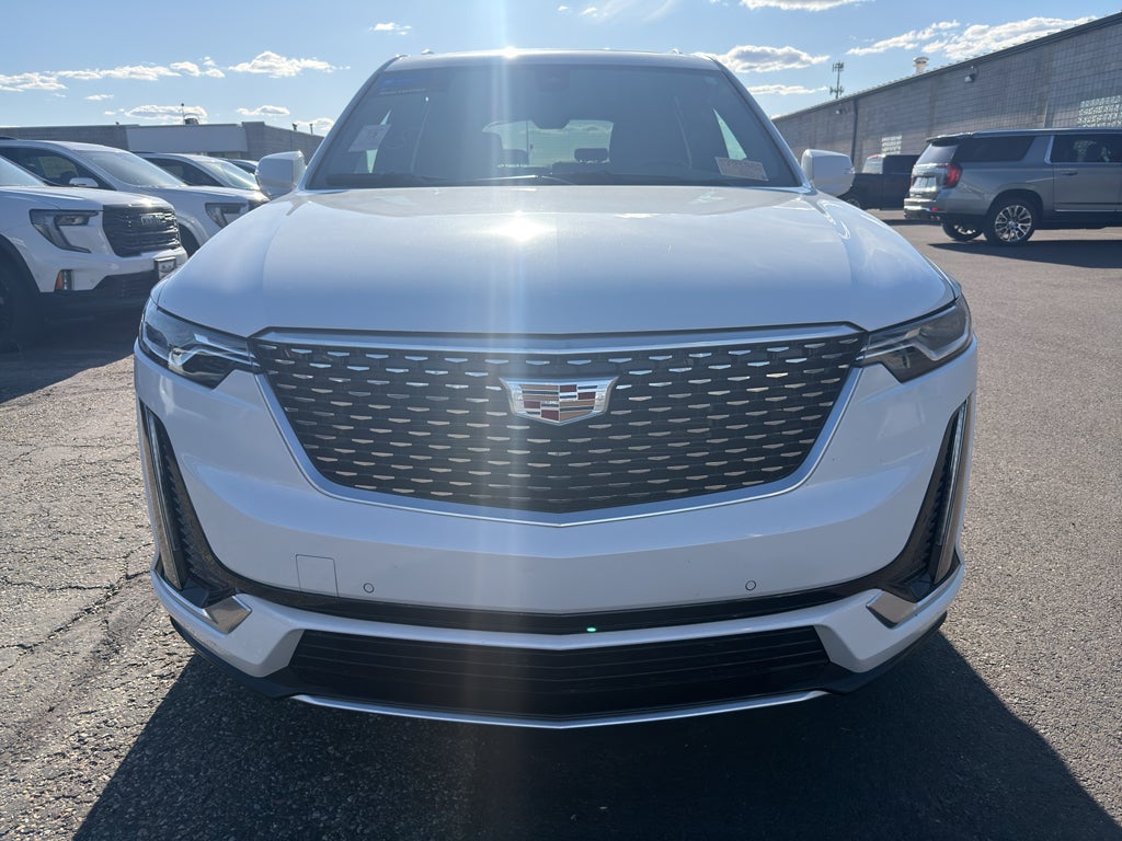 2024 Cadillac XT6 Premium Luxury
