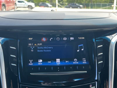 2019 Cadillac Escalade Platinum