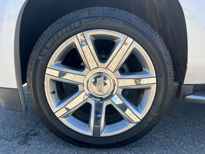 2019 Cadillac Escalade ESV Luxury