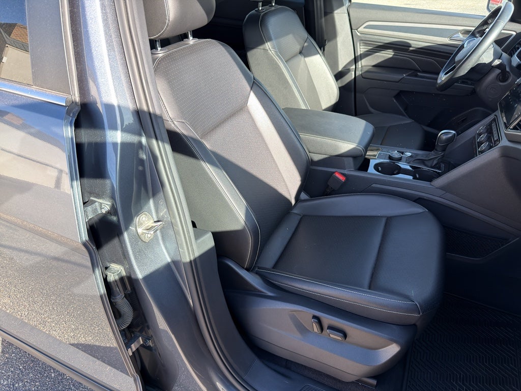 2020 Volkswagen Atlas Cross Sport 2.0T SEL