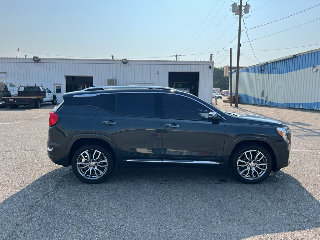 2022 GMC Terrain Denali