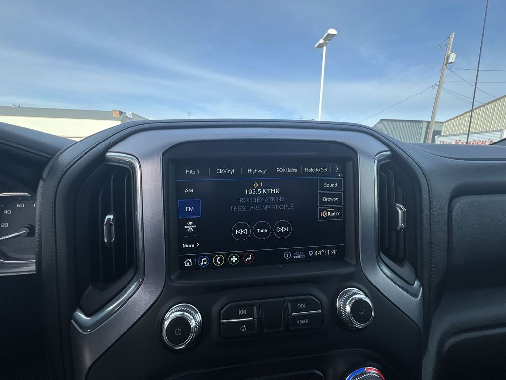 2020 GMC Sierra 1500 SLT