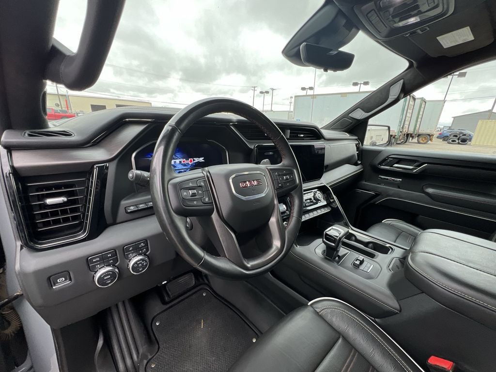 2025 GMC Sierra 1500 AT4X