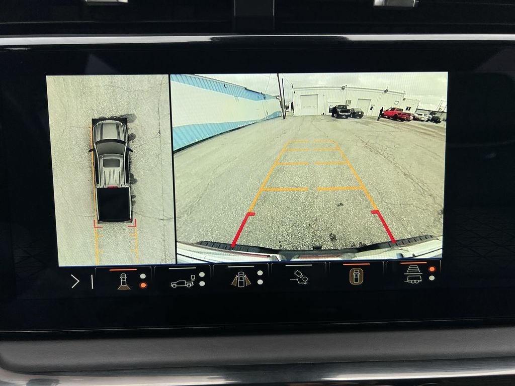 2025 GMC Sierra 1500 AT4X