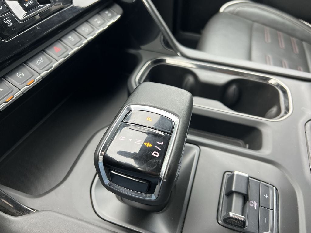 2025 GMC Sierra 1500 AT4X