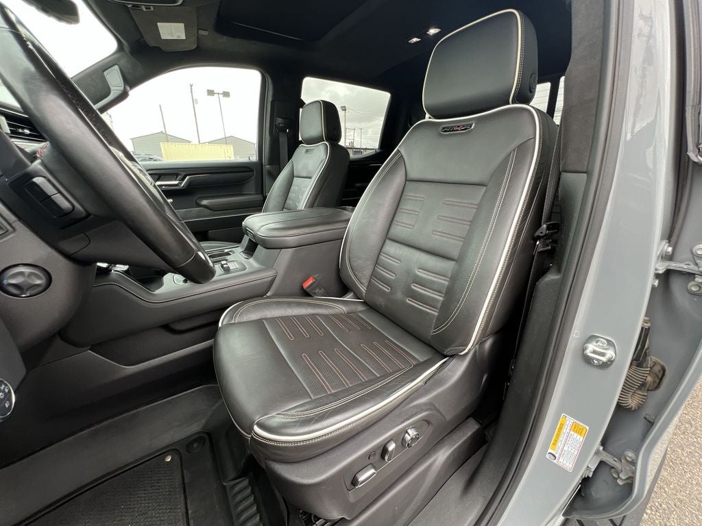 2025 GMC Sierra 1500 AT4X