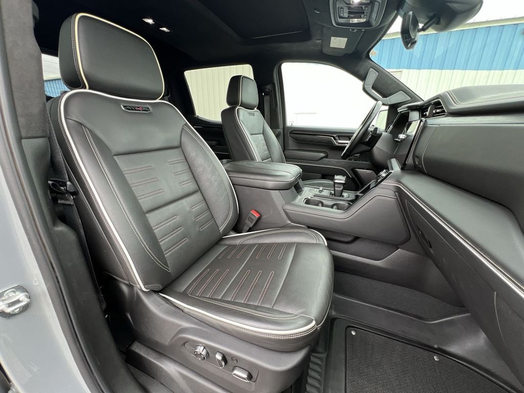 2025 GMC Sierra 1500 AT4X