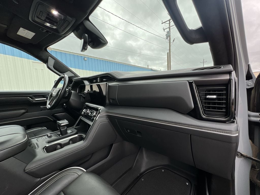 2025 GMC Sierra 1500 AT4X